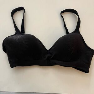 Preloved wireless black bra